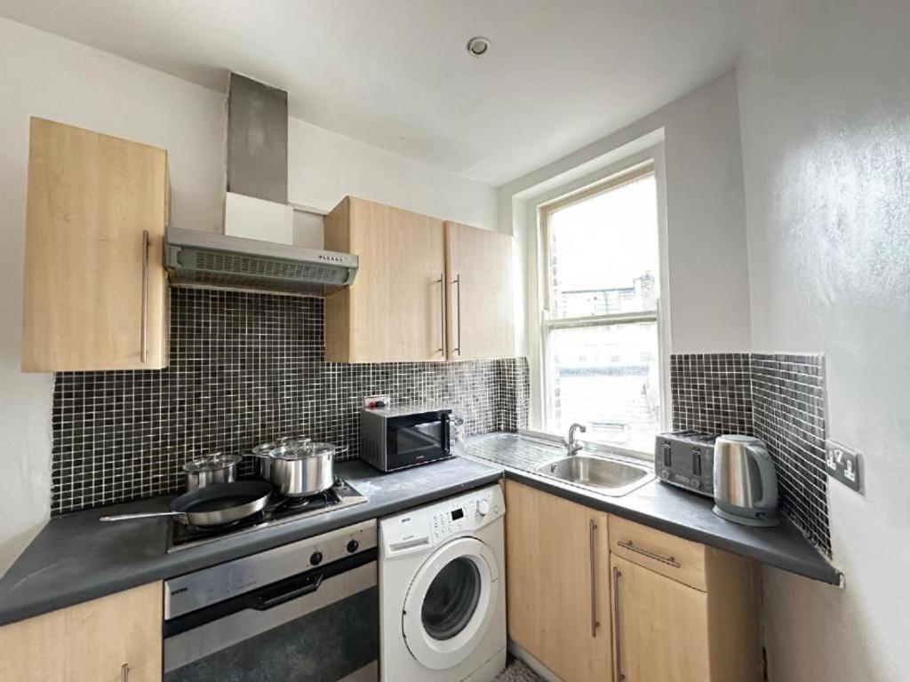 Three Bedroom Near Thomas River Appartement